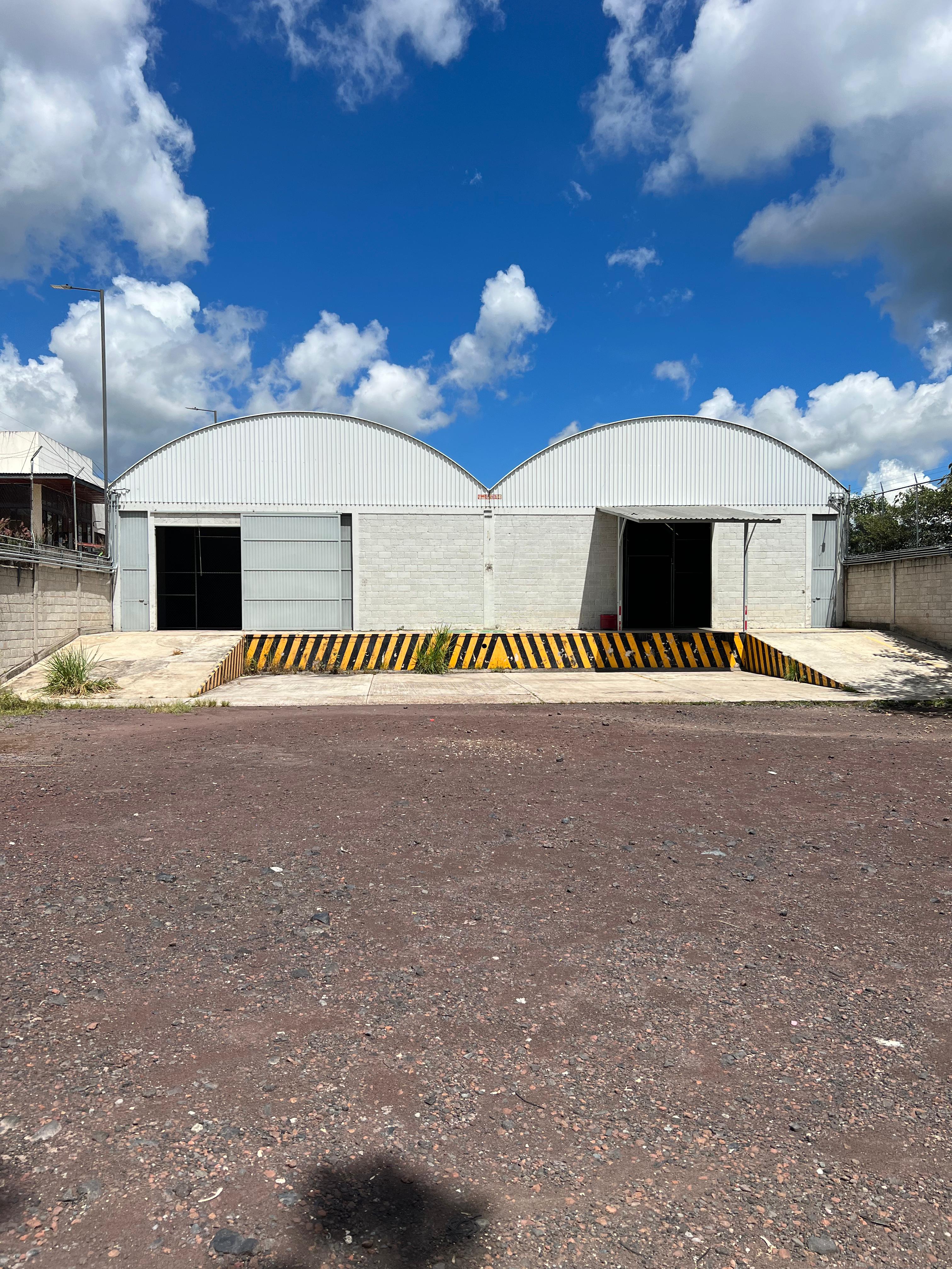 Bodega en renta